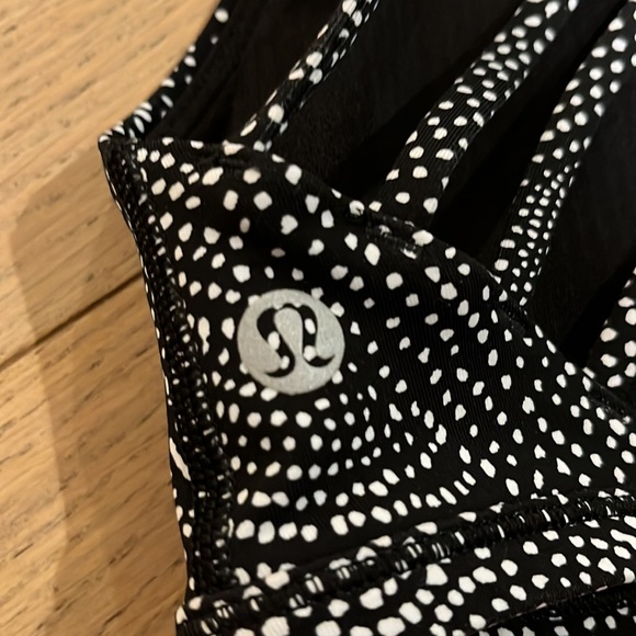 Lululemon x Peloton - Free to Be Wild High Neck Bra - 4 - Picture 3 of 5
